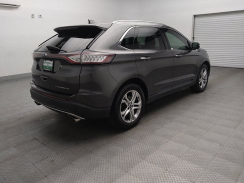 Used 2015 Ford Edge Titanium w/ Technology Package FWD image 9