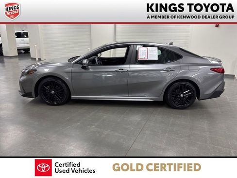 Certified 2025 Toyota Camry SE FWD image 5