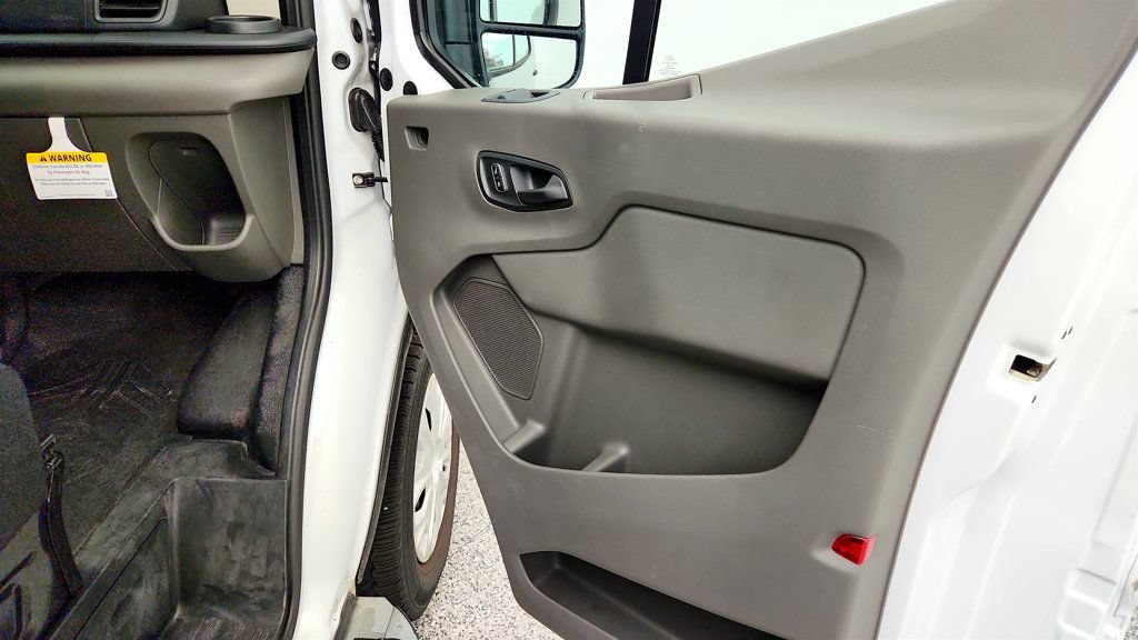 Used 2025 Ford Transit 250 Low Roof w/ Exterior Upgrade Package RWD image 27