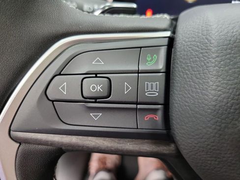 New 2025 Jeep Grand Cherokee Limited image 13