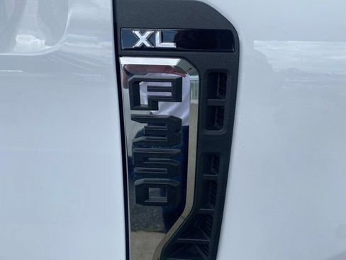 Used 2024 Ford F350 XL w/ 360-Degree Camera Package image 2