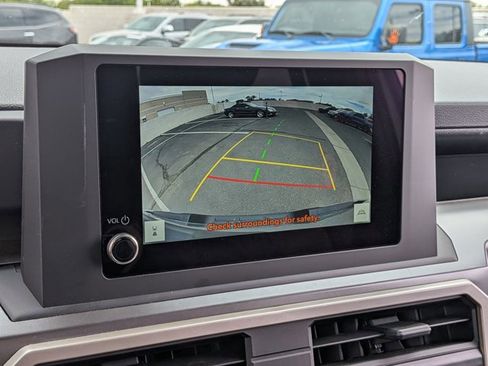 Used 2025 Toyota Tacoma SR5 image 12