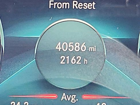 Used 2022 Mercedes-Benz CLA 250 4MATIC w/ Premium Package Lite image 18