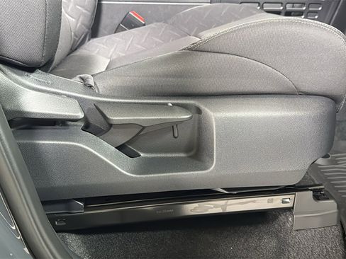 Certified 2024 Toyota Tacoma SR image 20