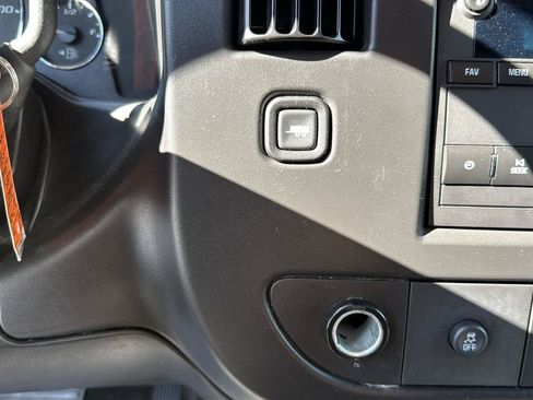 Used 2025 GMC Savana 2500 w/ Driver Convenience Package RWD image 14