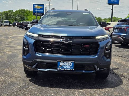 New 2026 Chevrolet Equinox RS w/ Convenience Package III AWD/4WD image 2