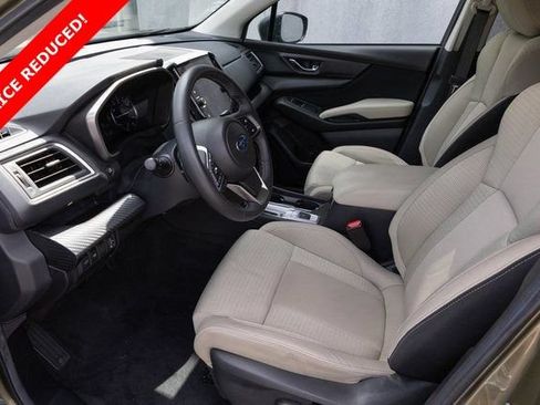 Used 2024 Subaru Ascent Premium w/ Convenience Package AWD/4WD image 2