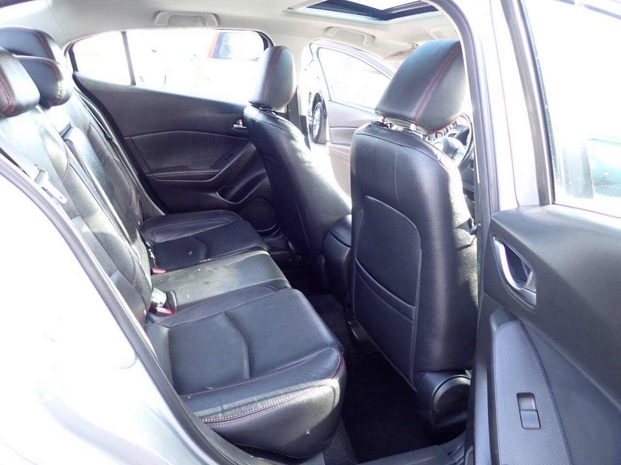 Used 2014 MAZDA MAZDA3 s Grand Touring FWD image 11