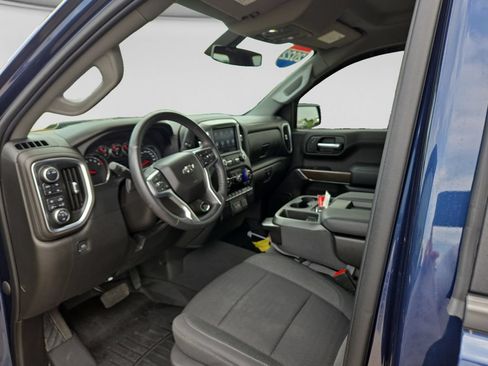 Used 2022 Chevrolet Silverado 1500 RST w/ Safety Package AWD/4WD image 22