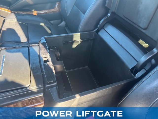 Used 2018 Chevrolet Tahoe Premier AWD/4WD image 27