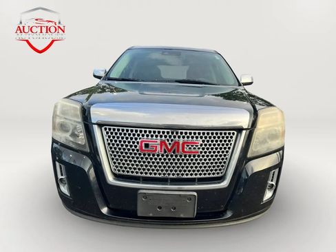 Used 2013 GMC Terrain Denali FWD image 2