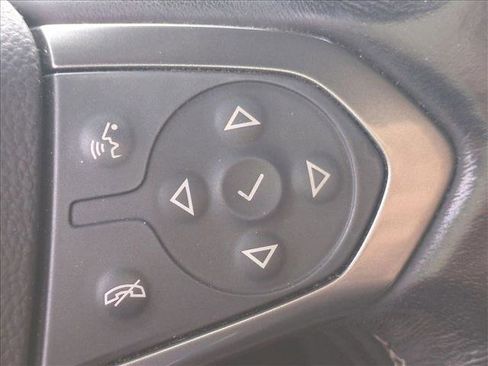 Used 2018 Chevrolet Tahoe Premier image 17