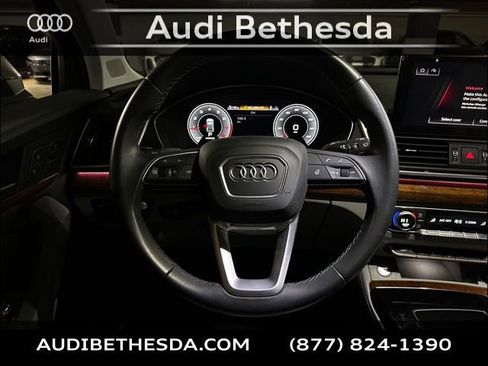 Used 2023 Audi Q5 2.0T Prestige w/ Prestige Package image 16