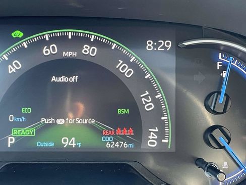 Used 2023 Toyota RAV4 XSE AWD/4WD image 29