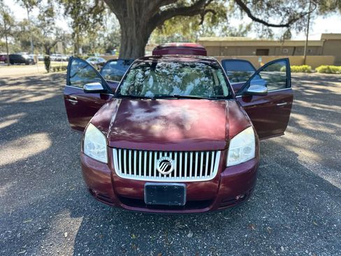 Used 2008 Mercury Sable Sedan image 2
