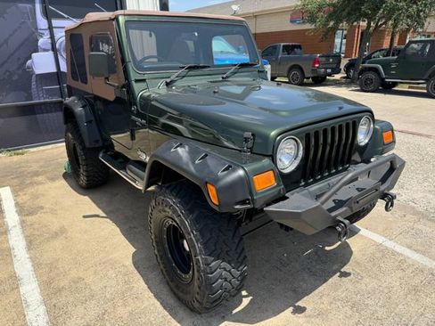 Used 1998 Jeep Wrangler Sport image 2
