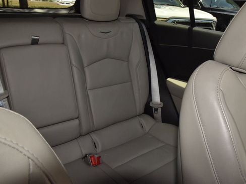 Used 2020 Cadillac XT4 Premium Luxury w/ Cold Weather Package FWD image 21