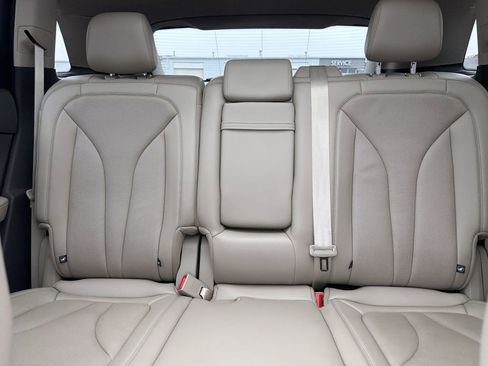 Certified 2023 Lincoln Nautilus Reserve image 19