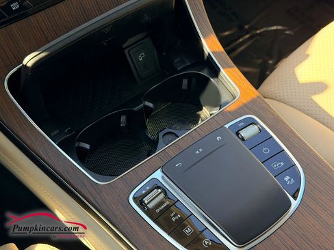 Used 2020 Mercedes-Benz GLC 300 GLC 300 4MATIC Sport Utility 4 image 30