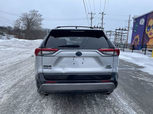 Used 2021 Toyota RAV4 XSE w/ XSE Grade Weather Package image 4