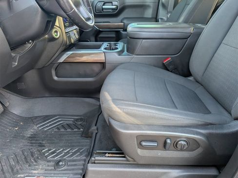 Used 2022 Chevrolet Silverado 1500 RST image 14