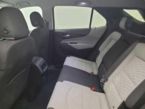 Used 2019 Chevrolet Equinox LT image 18