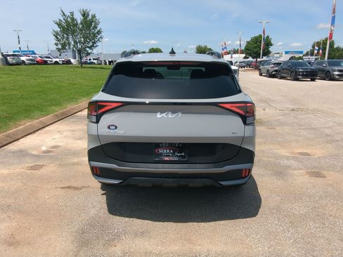 Certified 2023 Kia Sportage X-Line w/ X-Line Premium Package AWD/4WD image 7