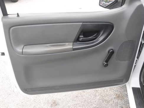 Used 2006 Ford Ranger STX RWD image 25