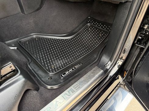 Used 2017 RAM 3500 Laramie Longhorn image 28