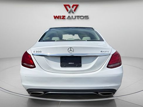 Used 2015 Mercedes-Benz C 300 4MATIC Sedan image 4
