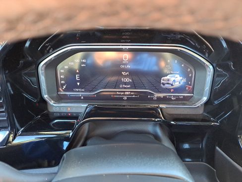 Used 2024 GMC Sierra 1500 SLT w/ SLT Premium Plus Package image 15