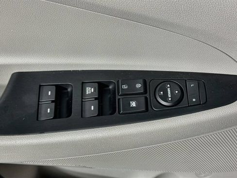 Used 2018 Hyundai Tucson SE AWD/4WD image 13