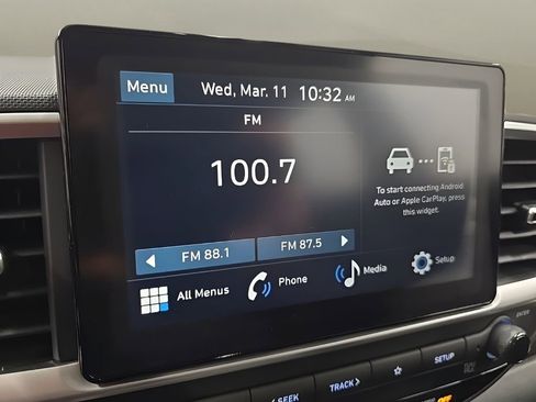New 2026 Hyundai Venue SEL FWD image 24