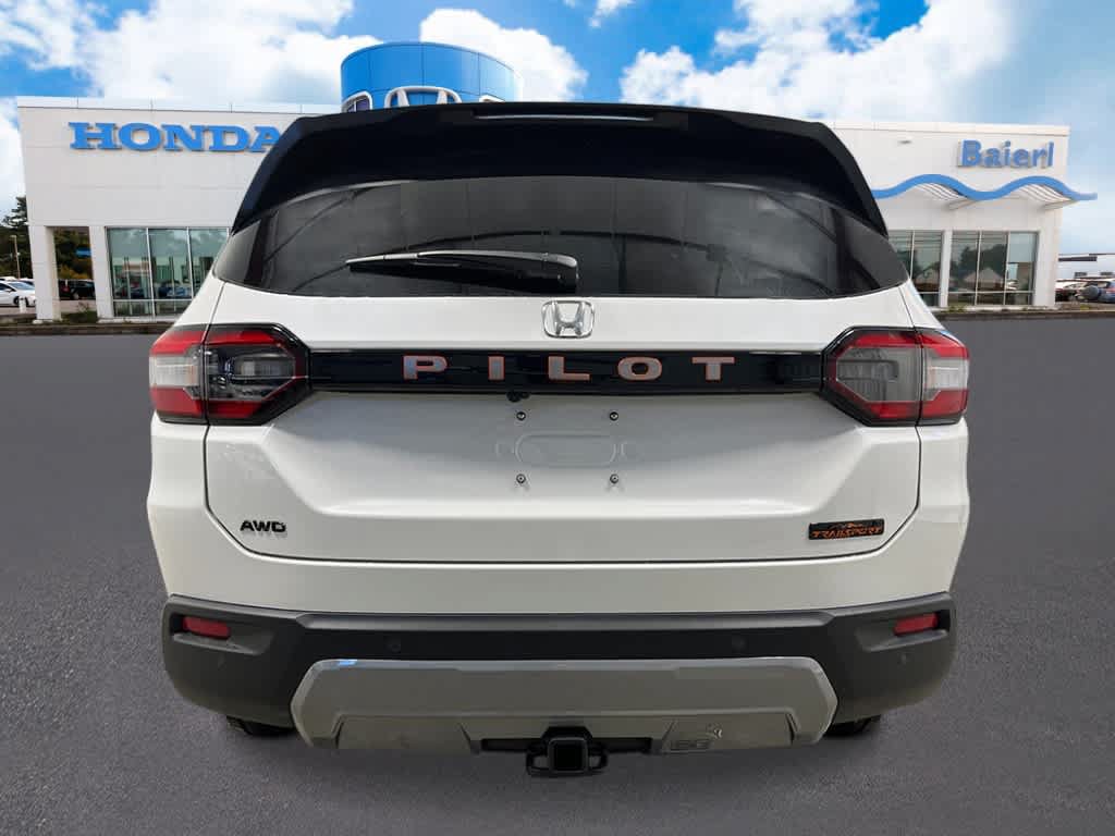 New 2026 Honda Pilot TrailSport image 4