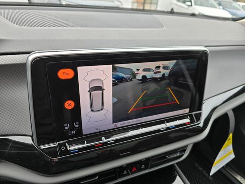 New 2026 Volkswagen Atlas Peak Edition AWD/4WD image 41
