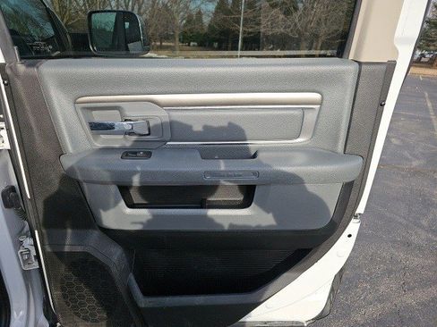 Used 2018 RAM 2500 Big Horn w/ Harvest Edition image 16