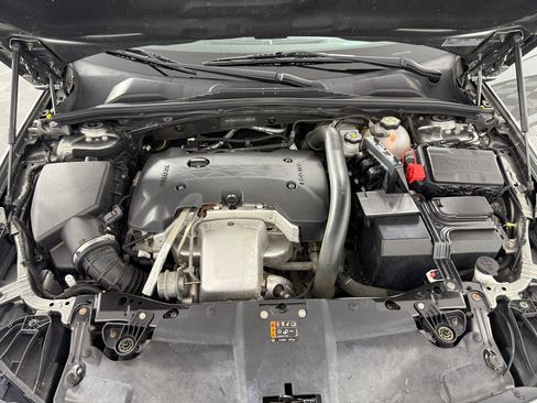 Used 2018 Buick Regal Preferred w/ Sights and Sounds Package image 27