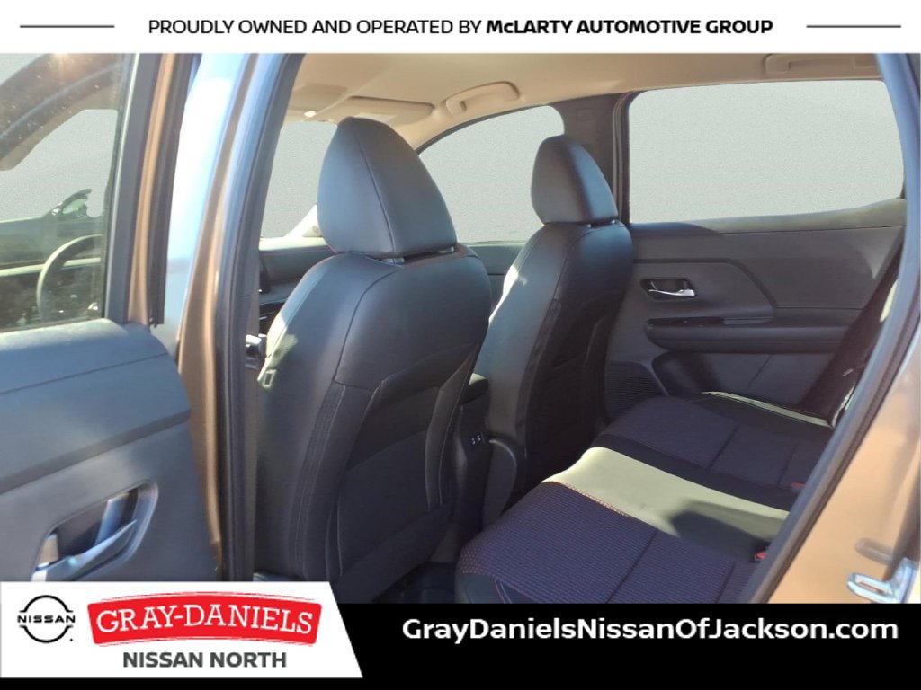 Certified 2027 Nissan Kicks SR FWD image 28