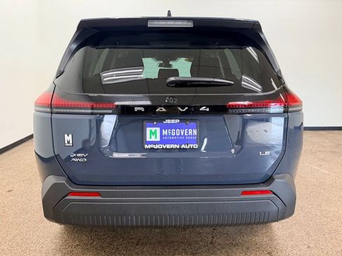 Used 2026 Toyota RAV4 LE AWD/4WD image 4