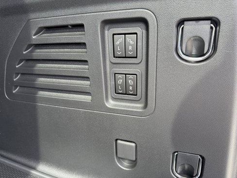 New 2026 GMC Acadia Denali w/ Super Cruise Package image 22