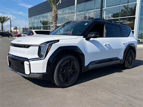 New 2026 Kia EV9 GT-Line image 3