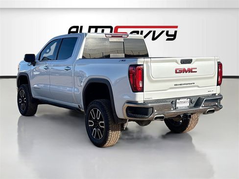 Used 2021 GMC Sierra 1500 SLT image 5