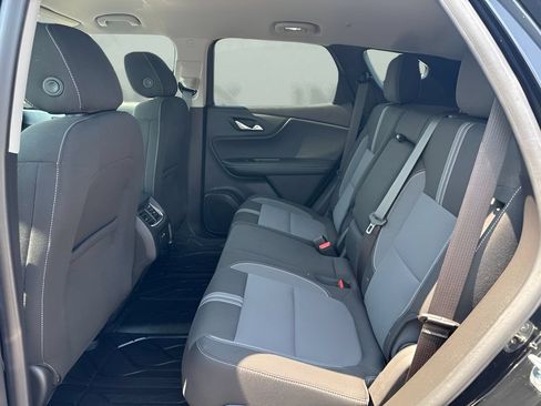 Used 2023 Chevrolet Blazer LT w/ LPO, Floor Liner Package FWD image 11