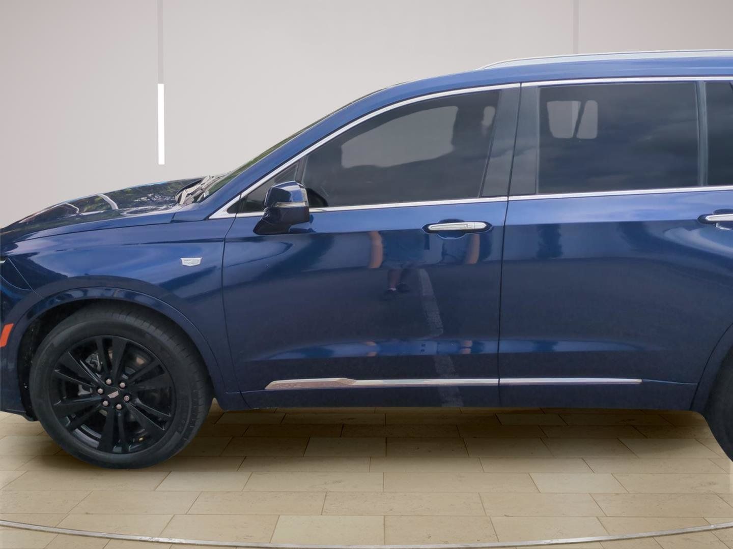 Used 2023 Cadillac XT6 Premium Luxury w/ Platinum Package AWD/4WD image 18