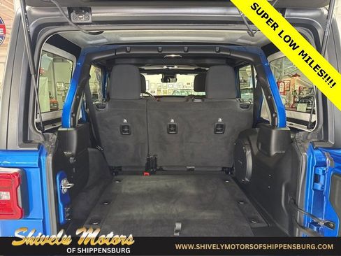 Certified 2021 Jeep Wrangler Unlimited Rubicon image 31