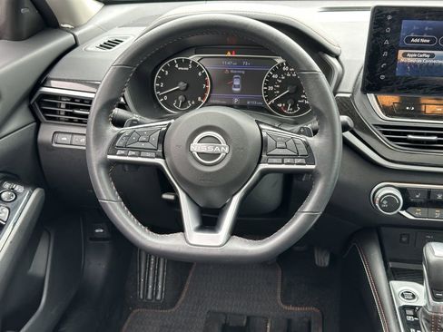 Certified 2024 Nissan Altima 2.5 SR w/ SR Premium Package FWD image 20