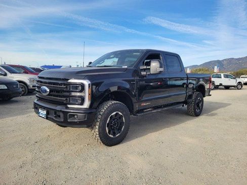 New 2026 Ford F350 Platinum w/ Tremor Off-Road Package AWD/4WD image 2