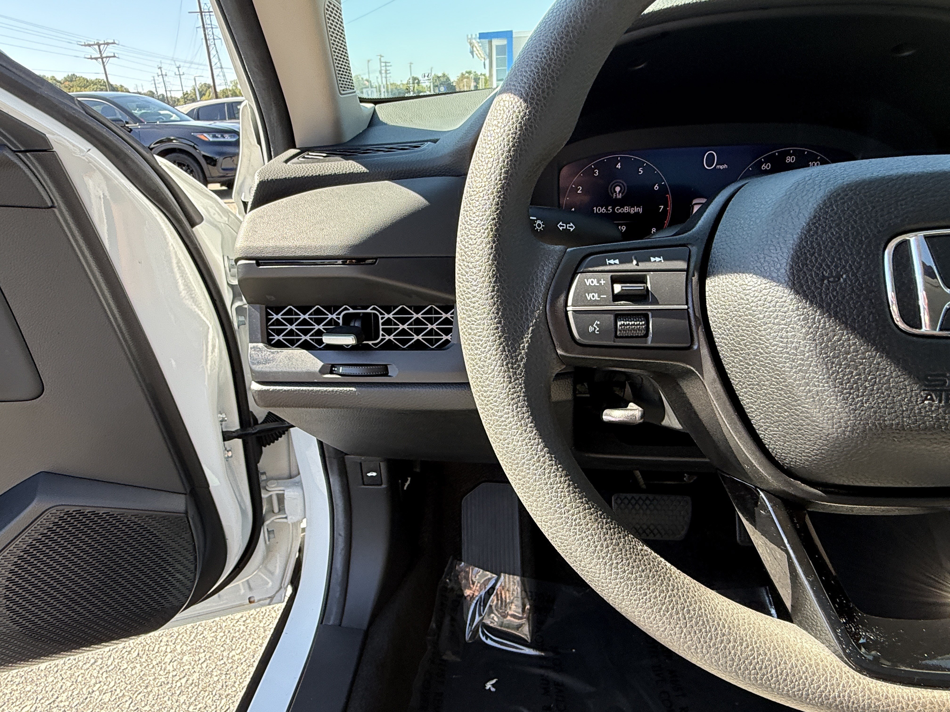 Certified 2024 Honda Accord EX image 19