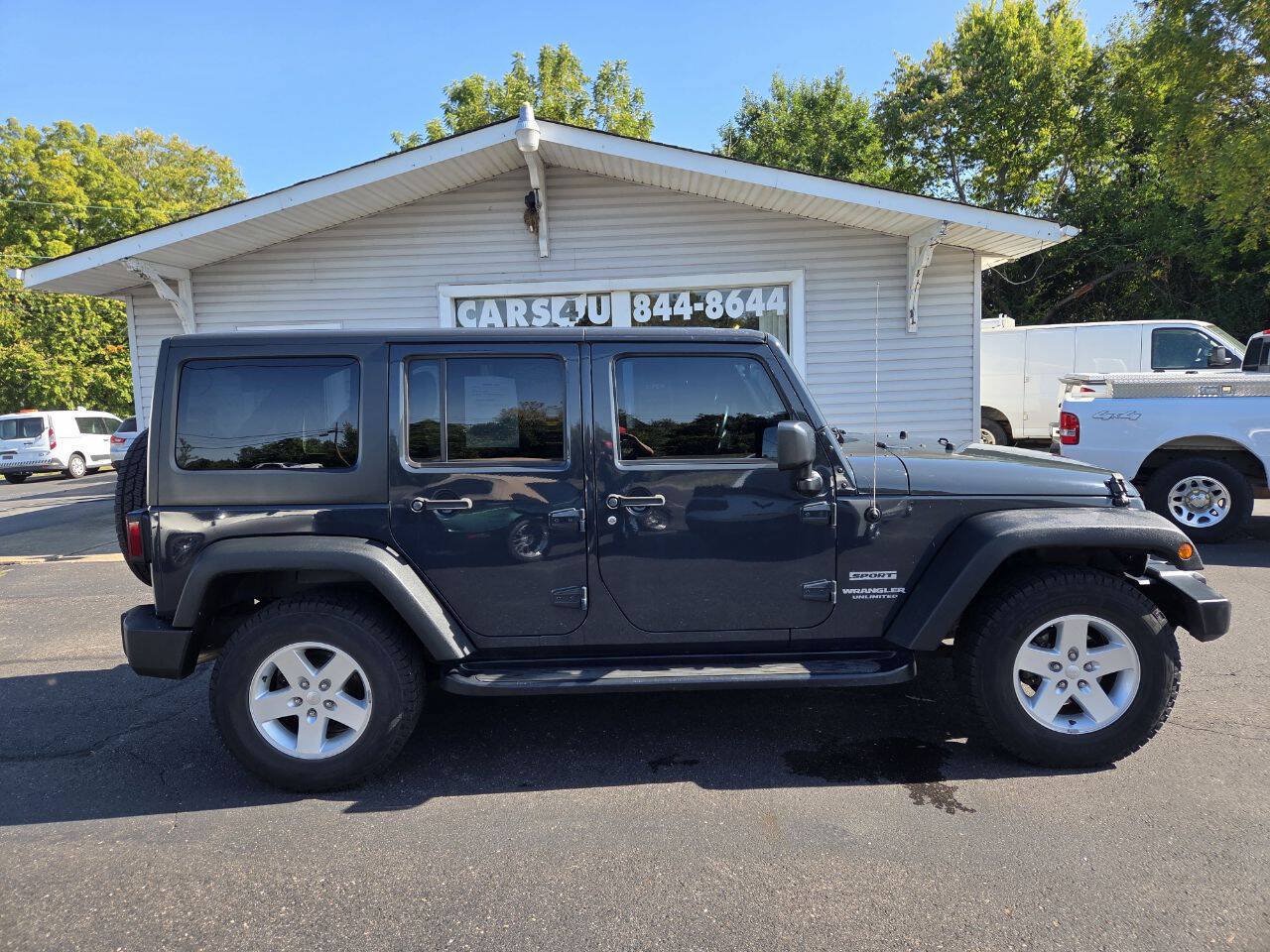 Used 2017 Jeep Wrangler Unlimited Sport w/ Quick Order Package 24S AWD/4WD image 9