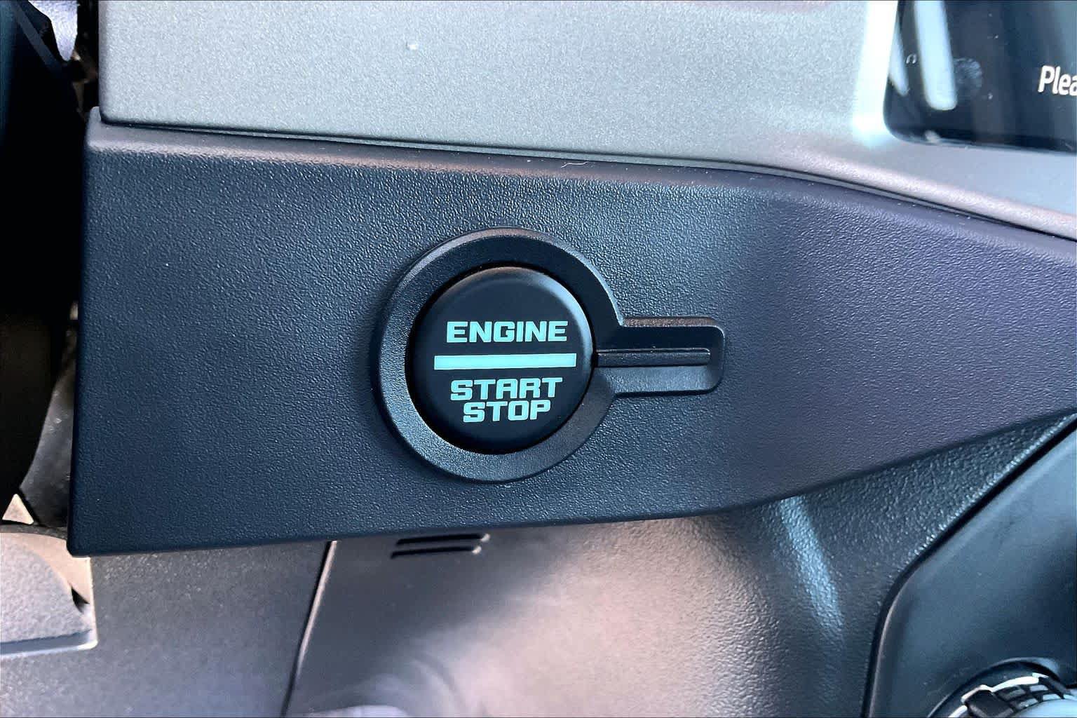 Used 2025 Ford Bronco Outer Banks AWD/4WD image 31